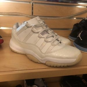 Men’s Air Jordan’s Retro 11 s